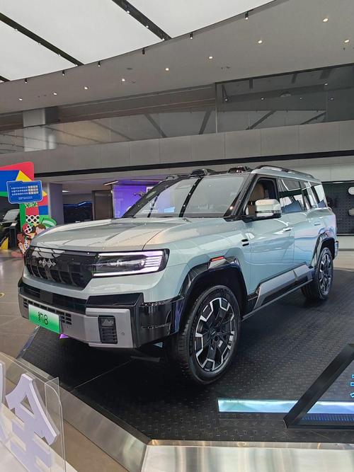 广州17比亚迪方程豹硬派越野的爆款，英菲尼迪35周年与你共成长